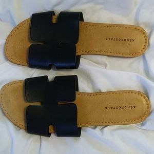 Aeropostale sandals